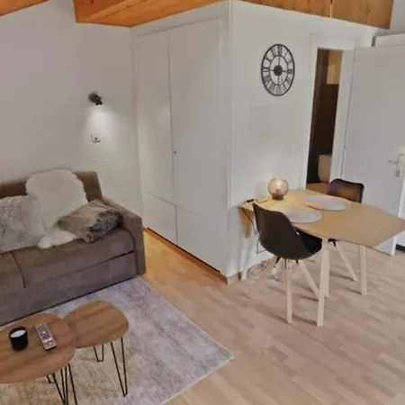Ovronnaz - 2 Pers, Parking Gratuit & Petit Balcon Apartment *